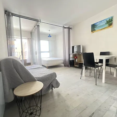 Apartment Agreable Au Centre Port Agde